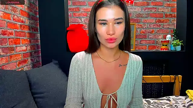 Snapshot of UrJoyy chatting on 1, 11, 2025 UrJoyy online show from 1, 11, 2025