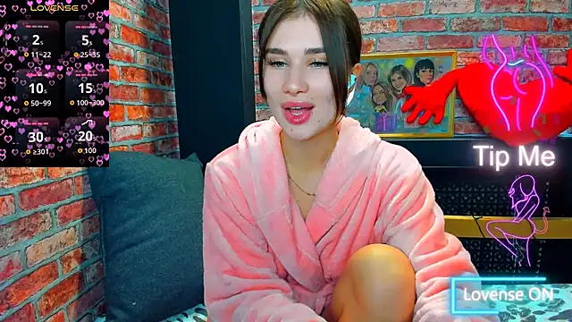 Snapshot of UrJoyy chatting on 19, 11, 2025 UrJoyy online show from 19, 11, 2025