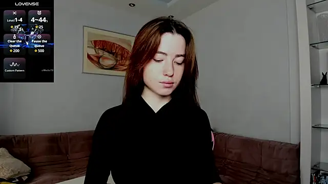 Snapshot of Luxuryalma chatting on 7, 10, 2025 Luxuryalma online show from 7, 10, 2025