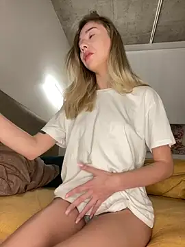 Snapshot of _urbestie_ chatting on 26, 1, 2025  urbestie  online show from 26, 1, 2025