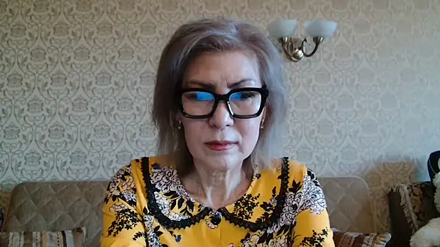 Elegant00Lady online show from 7, 1, 2026