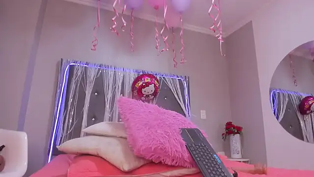 emma lye online show from 9, 11, 2025