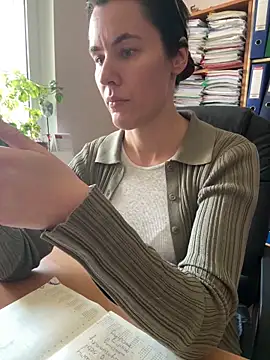 Snapshot of Sara_darling chatting on 19, 3, 2025 Sara darling online show from 19, 3, 2025