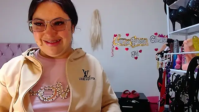 lanaqueen699 online show from 16, 10, 2025