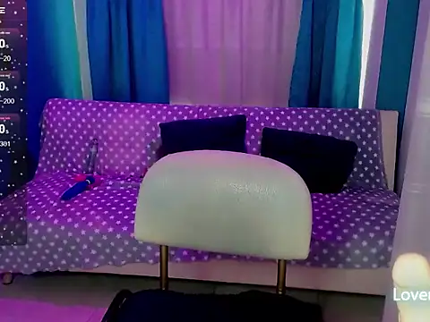 Snapshot of Hi_Marceline chatting on 3, 3, 2025 Hi Marceline online show from 3, 3, 2025