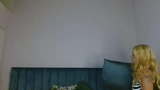 april bunnyy online show from 18, 1, 2025