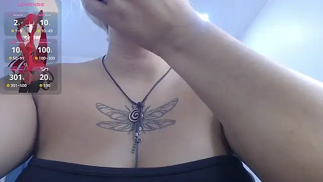 Snapshot of april_bunnyy chatting on 20, 5, 2026 april bunnyy online show from 20, 5, 2026