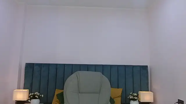 Snapshot of april_bunnyy chatting on 12, 6, 2026 april bunnyy online show from 12, 6, 2026