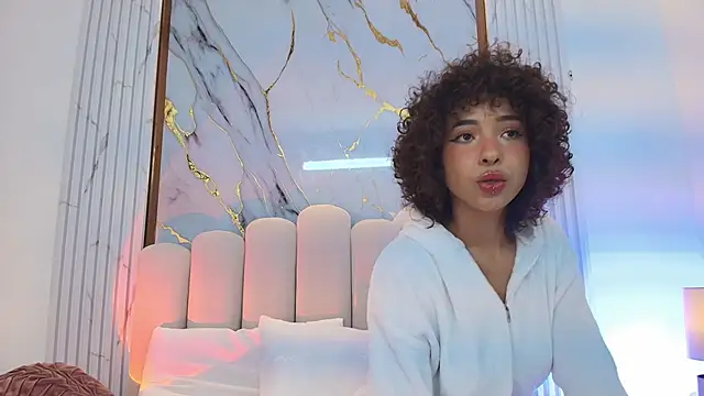 OSHUN  online show from 8, 2, 2025