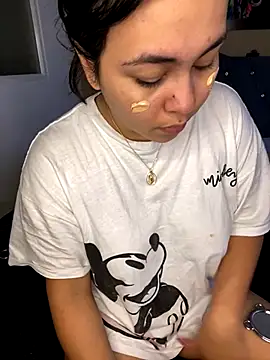 AmorMia online show from 3, 10, 2025