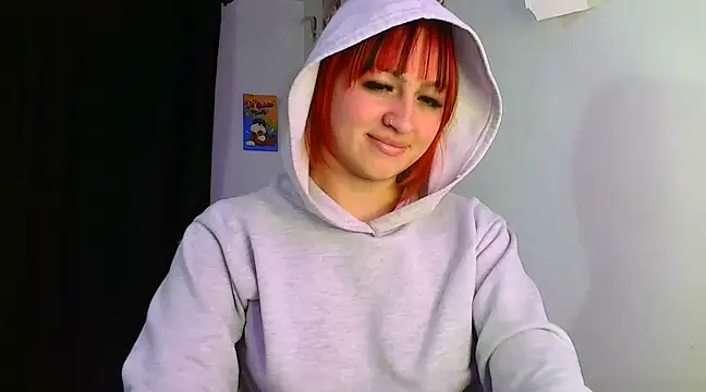 Snapshot of lucycherry__ chatting on 23, 1, 2025 lucycherry   online show from 23, 1, 2025