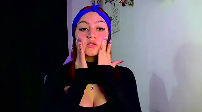 Snapshot of lucycherry__ chatting on 5, 2, 2025 lucycherry   online show from 5, 2, 2025