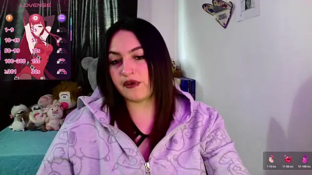 Snapshot of lucycherry__ chatting on 19, 12, 2025 lucycherry online show from 19, 12, 2025