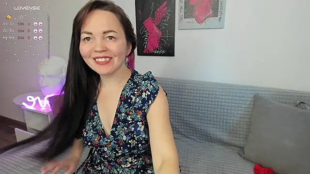 VanessaSmuth online show from 3, 2, 2025