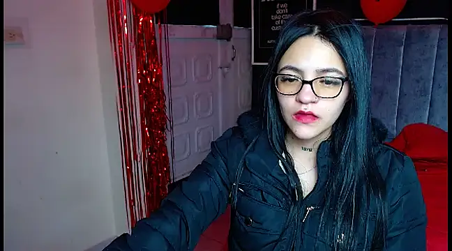 Violettasquirt online show from 25, 2, 2025