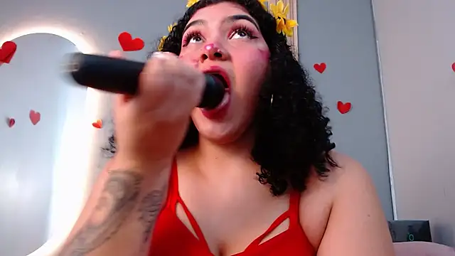 fabiana hot couple online show from 14, 2, 2025