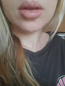 Linda 999 online show from 7, 3, 2025