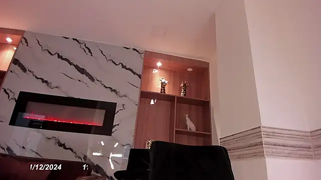 Snapshot of Isabel_Escorcia chatting on 12, 12, 2024 Isabel Escorcia online show from 12, 12, 2024