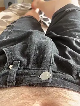 red red00 online show from 9, 3, 2026