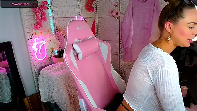 EllieKarrX online show from 30, 12, 2024