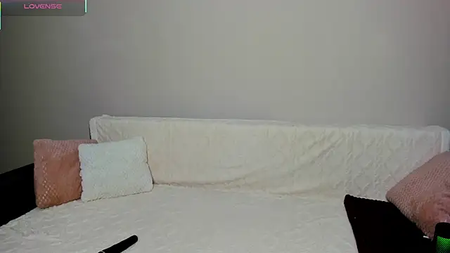 -Sacura- online show from 23, 11, 2025