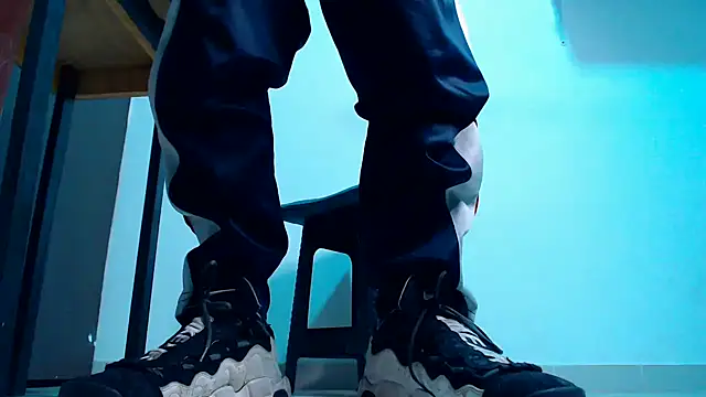 Snapshot of mastersmits chatting on 5, 4, 2026 mastersmits online show from 5, 4, 2026