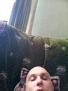 Pineapple04 online show from 11, 2, 2026