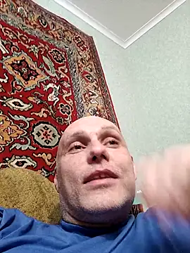 Pineapple04 online show from 10, 4, 2026