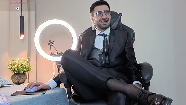 Snapshot of Ethan__Walker chatting on 12, 6, 2026 Ethan Walker online show from 12, 6, 2026