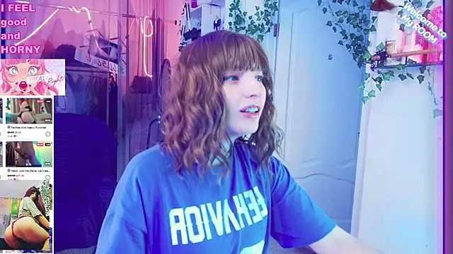 Snapshot of Toxic_Ellies chatting on 18, 12, 2024 Toxic Ellies online show from 18, 12, 2024