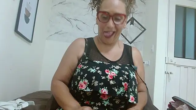 Snapshot of EvaMills1 chatting on 29, 9, 2025 EvaMills1 online show from 29, 9, 2025