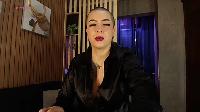 Camila Chainn online show from 9, 3, 2026