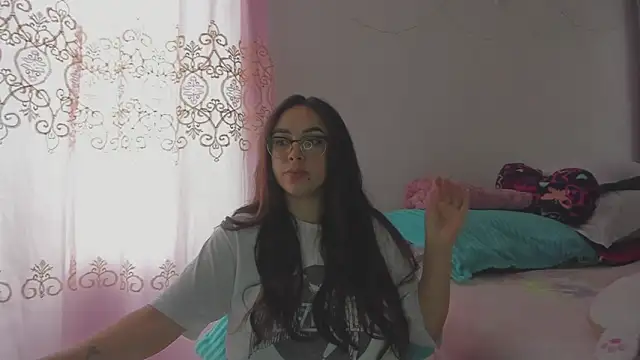 HARLEYNAPIER online show from 19, 1, 2026