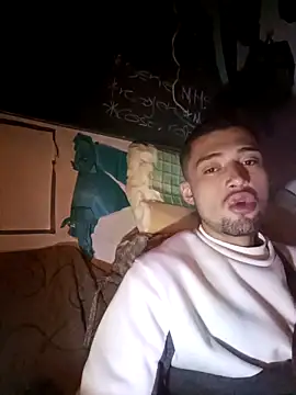 Suggarwhite18CM online show from 13, 9, 2025