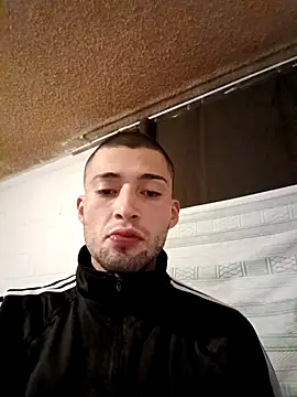 Suggarwhite18CM online show from 13, 10, 2025