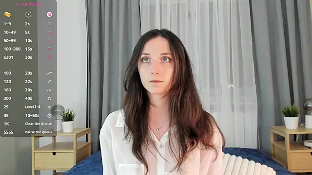 Snapshot of Ketty_Belly chatting on 24, 4, 2026 Ketty Belly online show from 24, 4, 2026