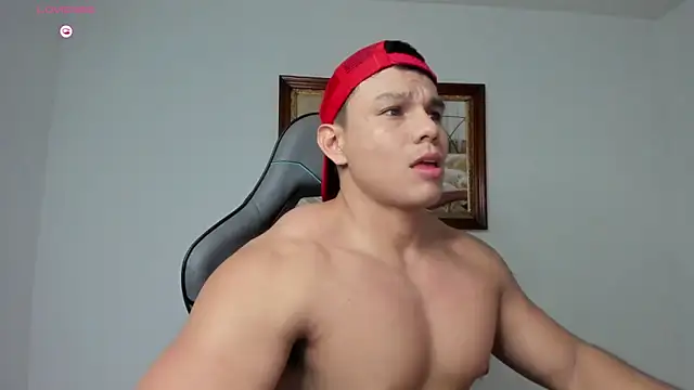 Snapshot of RoyConstance chatting on 28, 2, 2026 RoyConstance online show from 28, 2, 2026