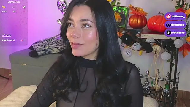 Soffimoon  online show from 12, 11, 2025