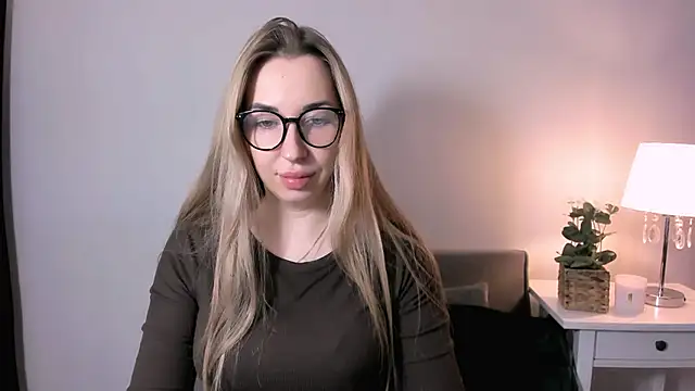 AriaDesire online show from 15, 1, 2026