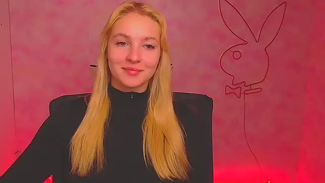 Snapshot of Milka_kiss_ chatting on 3, 12, 2024 Milka kiss online show from 3, 12, 2024