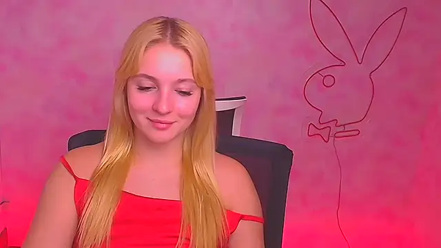 Snapshot of Milka_kiss_ chatting on 19, 12, 2024 Milka kiss online show from 19, 12, 2024