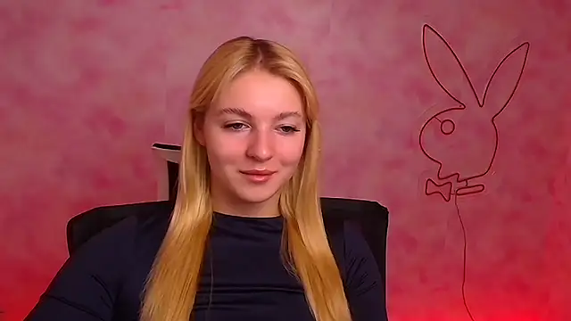Snapshot of Milka_kiss_ chatting on 22, 12, 2024 Milka kiss online show from 22, 12, 2024