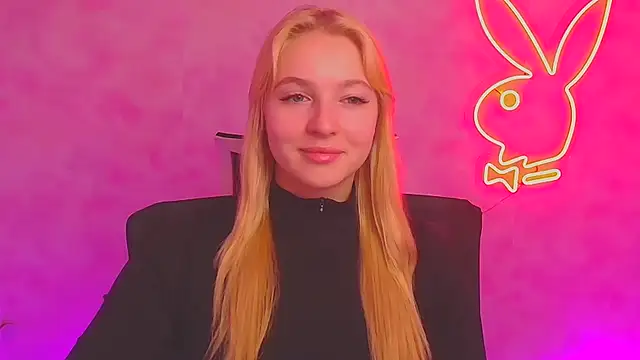 Snapshot of Milka_kiss_ chatting on 11, 1, 2025 Milka kiss online show from 11, 1, 2025