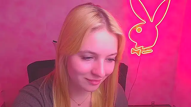 Snapshot of Milka_kiss_ chatting on 11, 2, 2025 Milka kiss online show from 11, 2, 2025