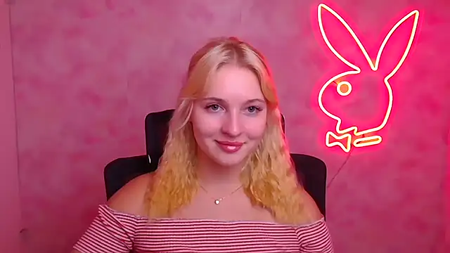 Snapshot of Milka_kiss_ chatting on 27, 9, 2025 Milka kiss online show from 27, 9, 2025