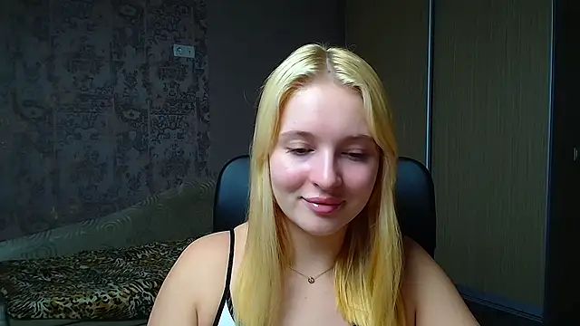 Milka kiss  online show from 3, 12, 2025