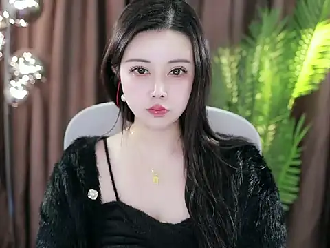 Qiaoqiao  online show from 17, 1, 2025