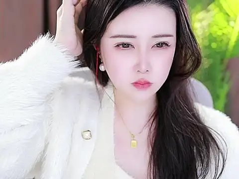 Qiaoqiao  online show from 2, 2, 2025