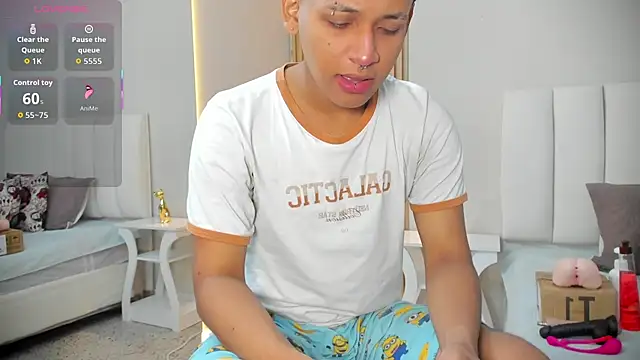 Snapshot of axel_ps chatting on 20, 11, 2025 axel ps online show from 20, 11, 2025