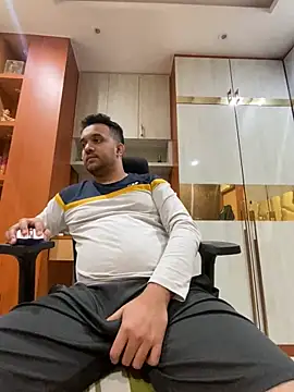 Snapshot of BengaliBabu_Rohan chatting on 5, 1, 2025 BengaliBabu Rohan online show from 5, 1, 2025